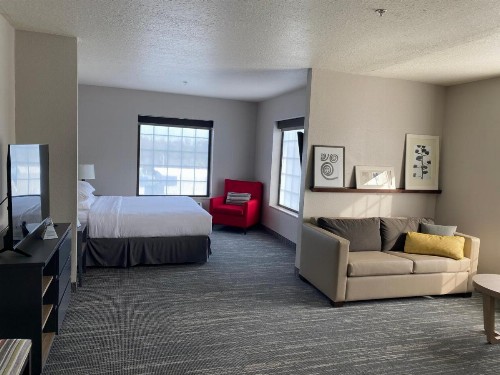 Country Inn & Suites by Radisson Tampa RJ Stadium - image 29