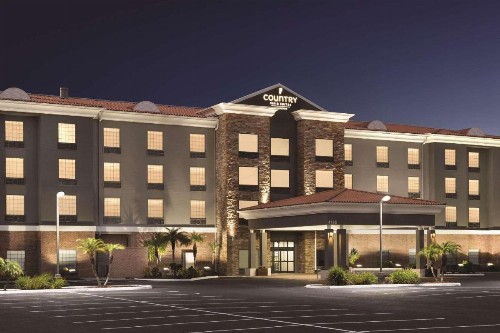 Country Inn & Suites by Radisson Tampa RJ Stadium - image 3