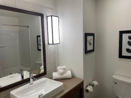 Country Inn & Suites by Radisson Tampa RJ Stadium - image 43