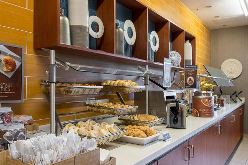 SpringHill Suites Tampa North/Tampa Palms - image 19