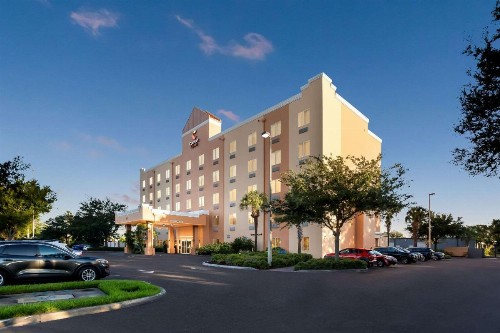 Comfort Suites Tampa Airport North - image 6