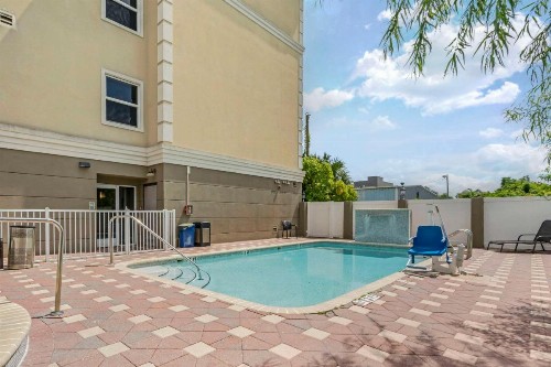 Country Inn & Suites by Radisson Tampa Airport North FL - image 15