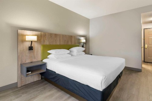 Country Inn & Suites by Radisson Tampa Airport North FL - image 6