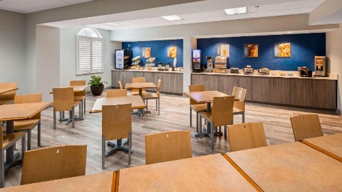 Best Western Tampa - image 14