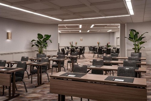 Tampa Airport Marriott - image 10