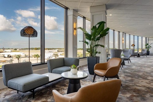Tampa Airport Marriott - image 16