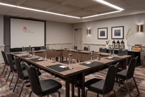 Tampa Airport Marriott - image 21