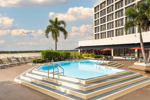Tampa Airport Marriott - image 49