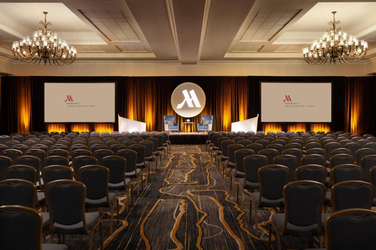 Tampa Marriott Water Street - image 2