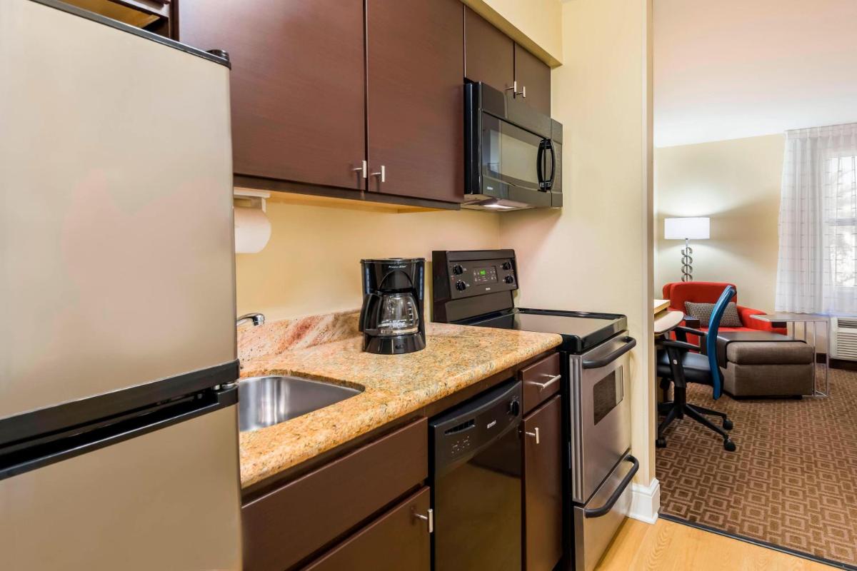 TownePlace Suites Tampa Westshore/Airport - main image