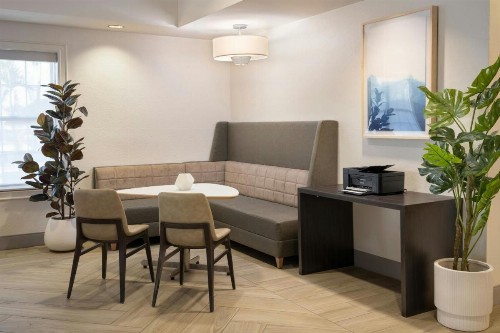 Residence Inn Tampa Westshore Airport - image 3