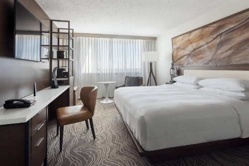 Marriott Tampa Westshore - image 7
