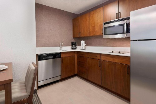 Residence Inn by Marriott Tampa at USF/Medical Center - image 14