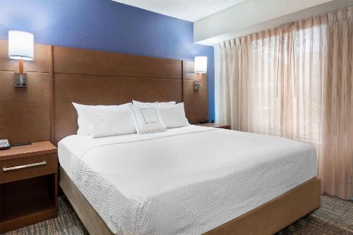 Residence Inn by Marriott Tampa at USF/Medical Center - image 26