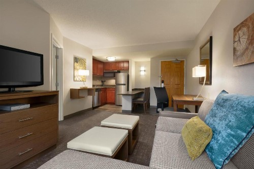 Staybridge Suites Tampa East- Brandon an IHG Hotel - image 17