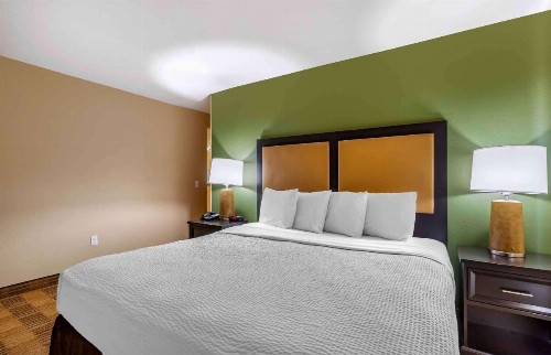 Extended Stay America Suites - Tampa - Airport - N Westshore Blvd - image 47