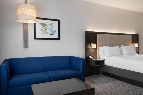 Holiday Inn Express & Suites - Tampa East - Ybor City an IHG Hotel - image 15
