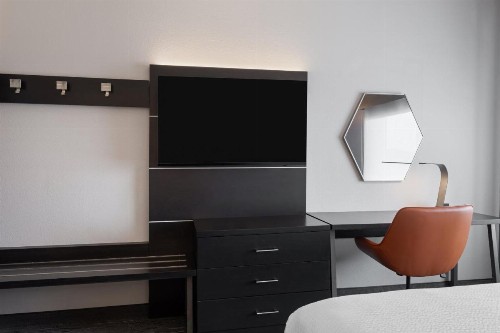 Holiday Inn Express & Suites - Tampa East - Ybor City an IHG Hotel - image 16