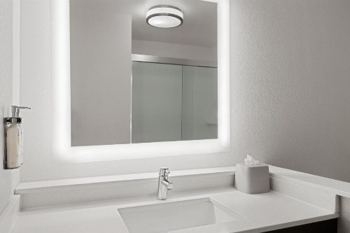 Holiday Inn Express & Suites - Tampa East - Ybor City an IHG Hotel - image 17