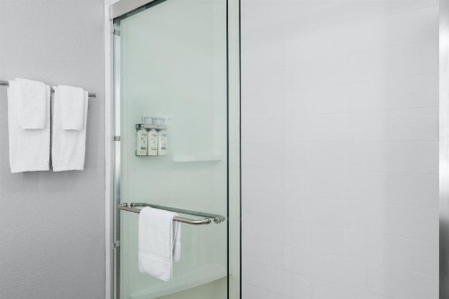 Holiday Inn Express & Suites - Tampa East - Ybor City an IHG Hotel - image 23