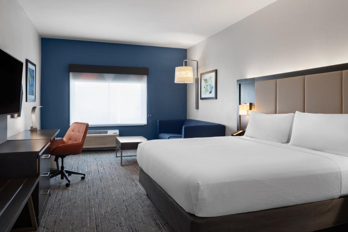 Holiday Inn Express & Suites - Tampa East - Ybor City an IHG Hotel - image 6