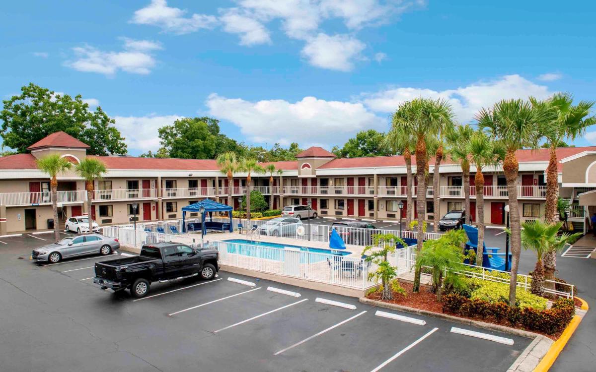 Hotel South Tampa & Suites - image 3