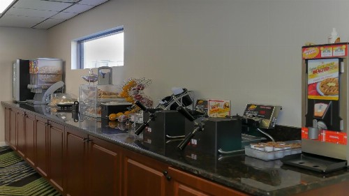 Hotel South Tampa & Suites - image 42