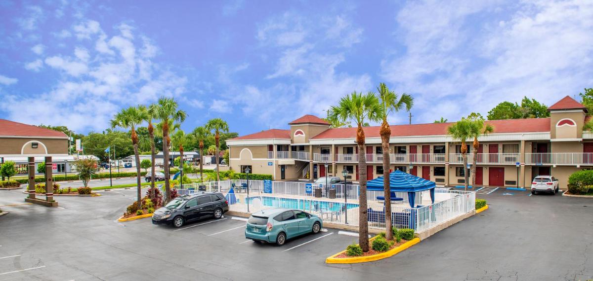 Hotel South Tampa & Suites - image 7