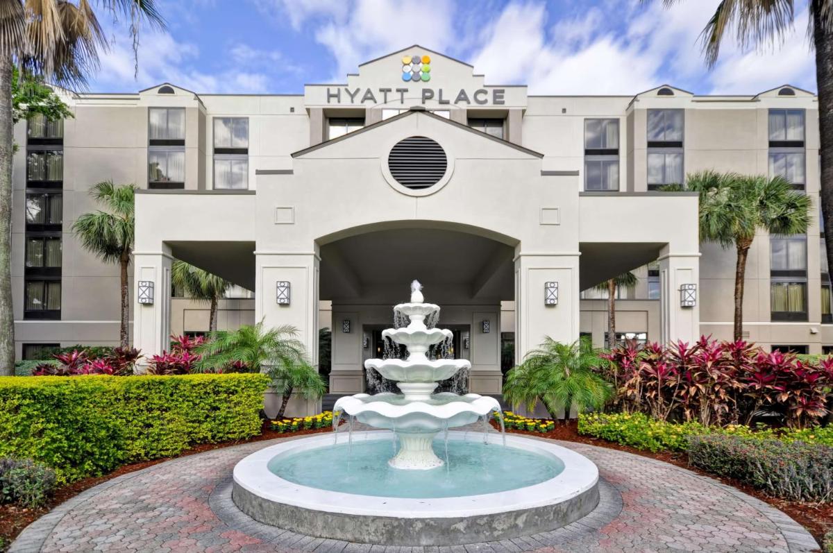 Hyatt Place Tampa Airport/Westshore - main image