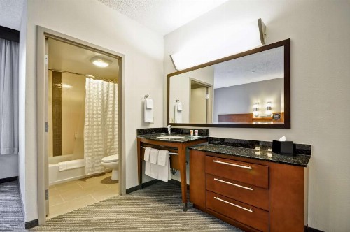 Hyatt Place Tampa Airport/Westshore - image 39