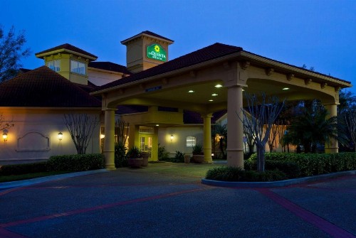 La Quinta by Wyndham USF (Near Busch Gardens) - image 39