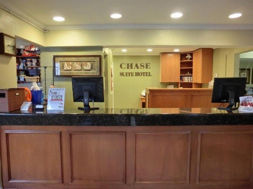 Chase Suite Hotel Tampa - image 9