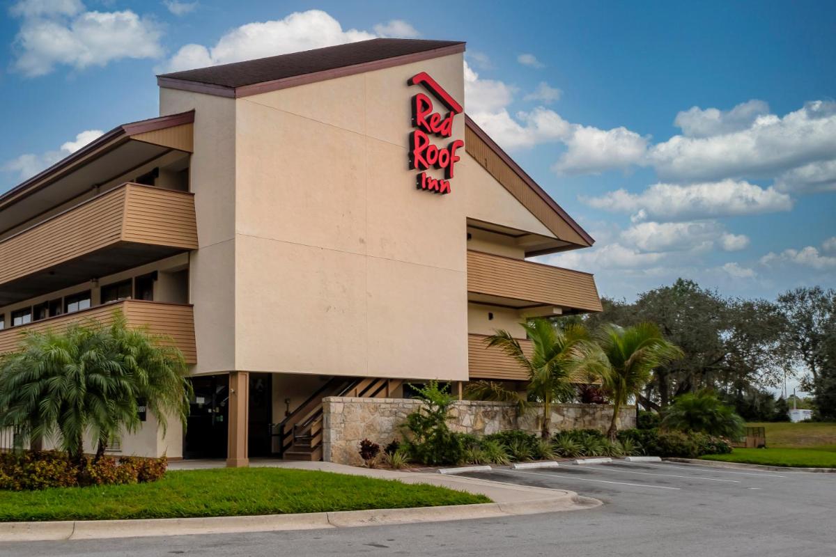 Red Roof Inn Tampa - Brandon - image 2