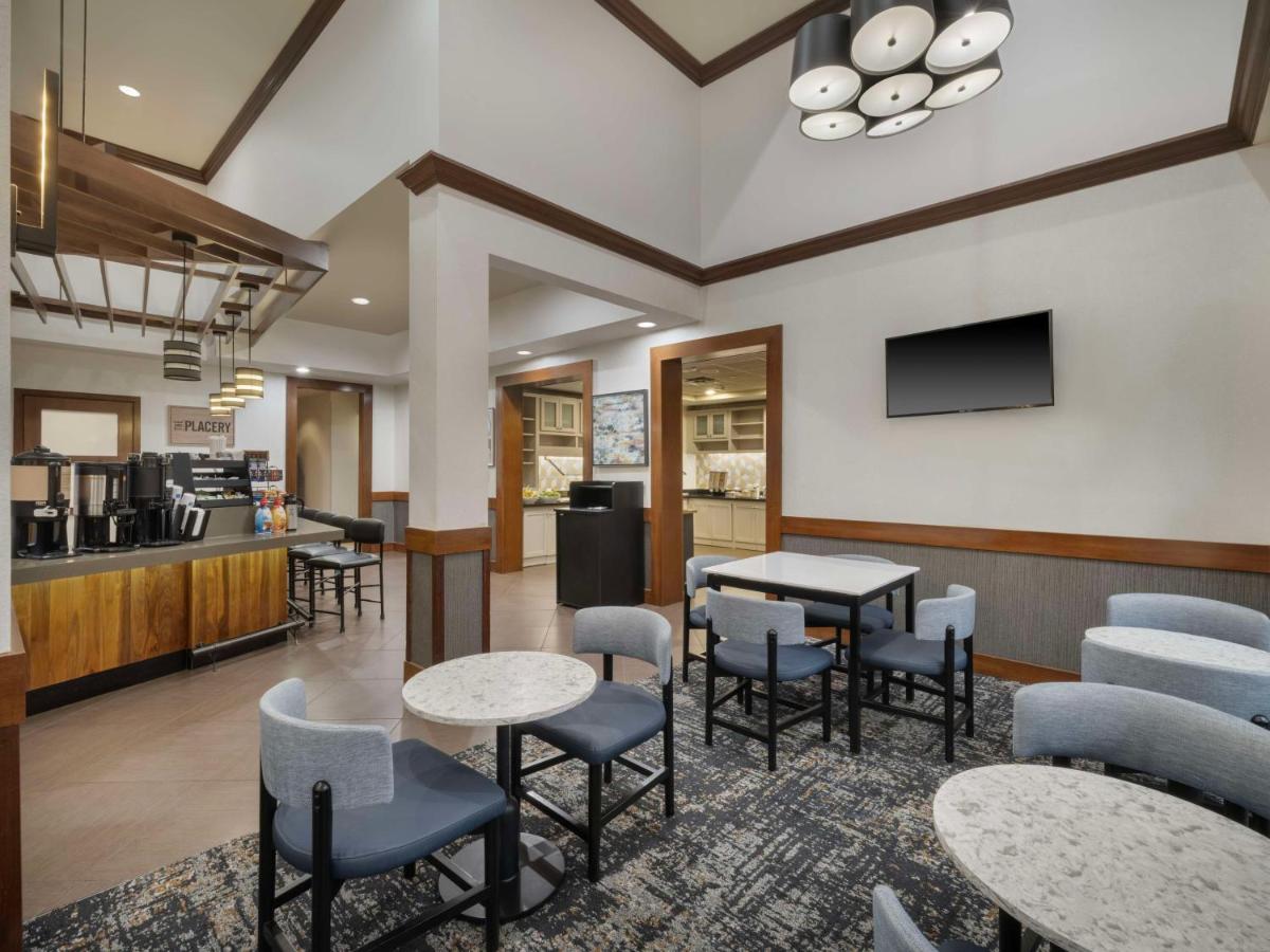 Hyatt Place Tampa Busch Gardens - image 5