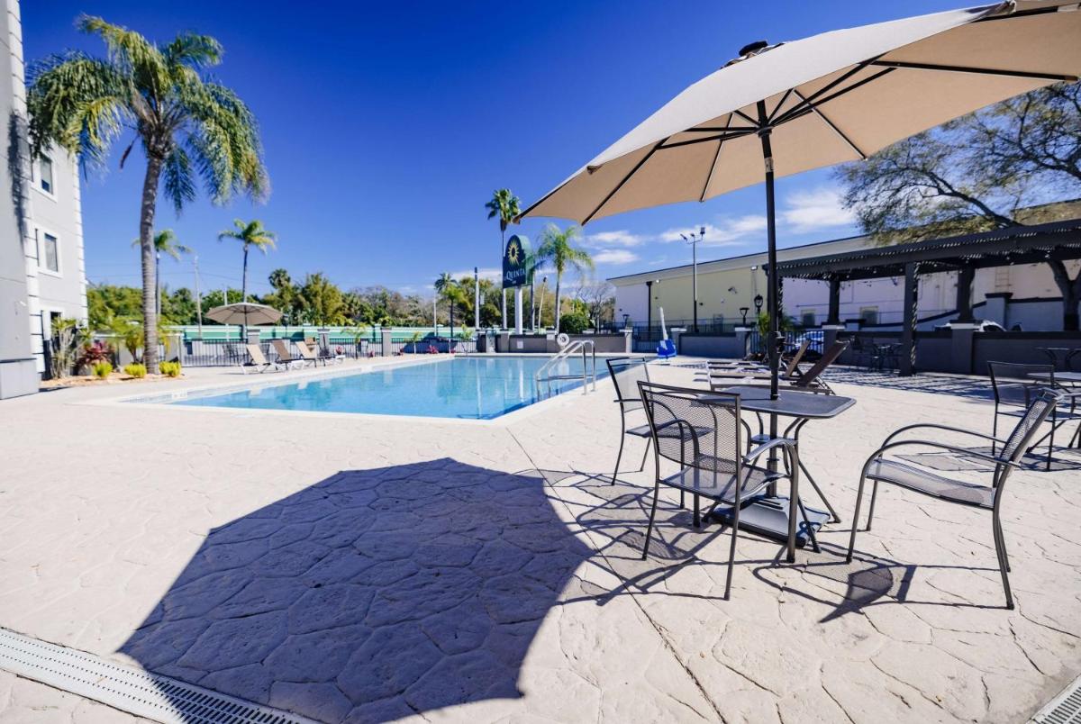 La Quinta Inn by Wyndham Tampa Near Busch Gardens - image 3