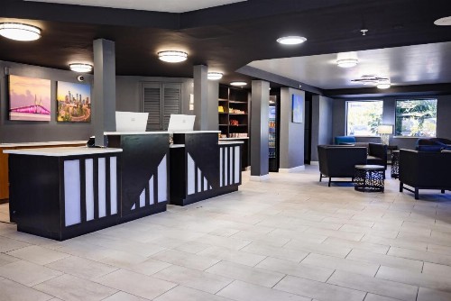 La Quinta Inn by Wyndham Tampa Near Busch Gardens - image 37