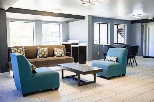 La Quinta Inn by Wyndham Tampa Near Busch Gardens - image 42