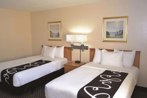 La Quinta by Wyndham Tampa Fairgrounds - Casino - image 19