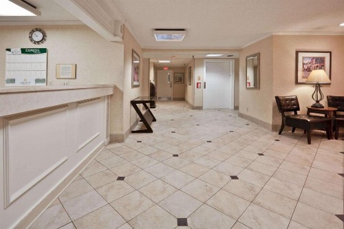 La Quinta by Wyndham Tampa Fairgrounds - Casino - image 28