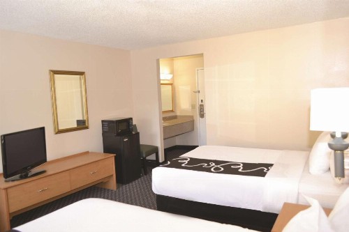 La Quinta by Wyndham Tampa Fairgrounds - Casino - image 37