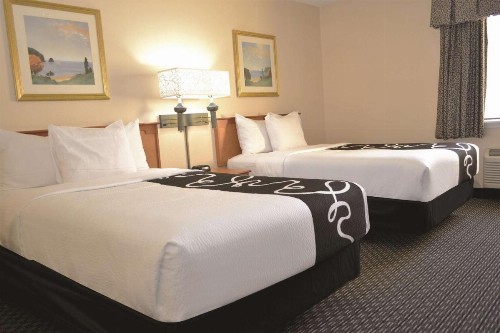 La Quinta by Wyndham Tampa Fairgrounds - Casino - image 43