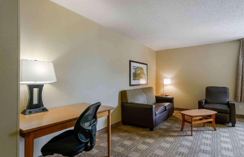 Extended Stay America Suites - Tampa - Airport - Memorial Hwy - image 17