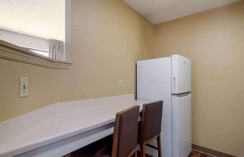 Extended Stay America Suites - Tampa - Airport - Memorial Hwy - image 18