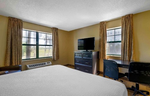 Extended Stay America Suites - Tampa - Airport - Spruce Street - image 17