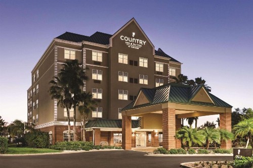 Country Inn & Suites by Radisson Tampa/Brandon FL - image 2