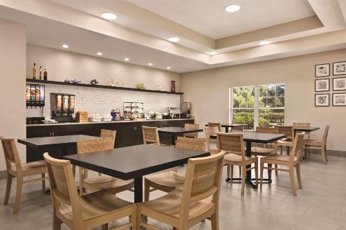 Country Inn & Suites by Radisson Tampa/Brandon FL - image 30