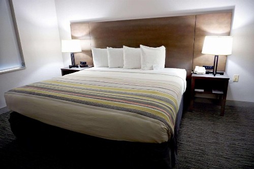 Country Inn & Suites by Radisson Tampa/Brandon FL - image 8