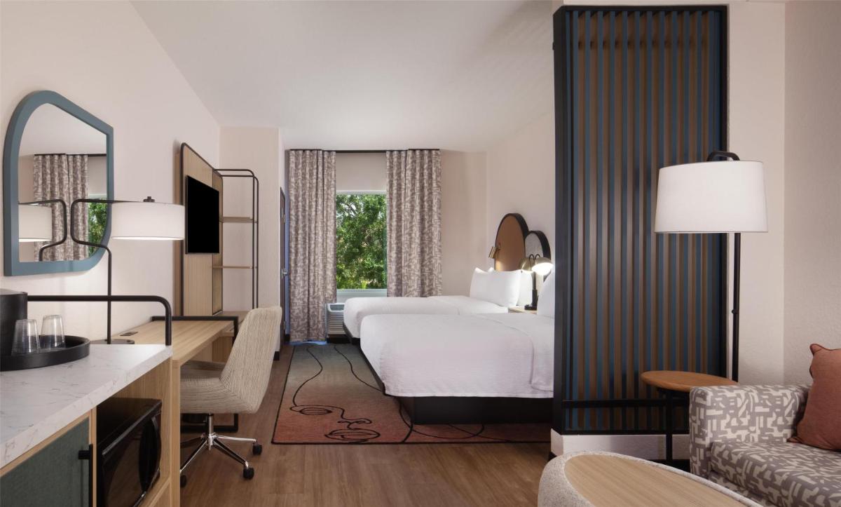 Comfort Suites Tampa Fairgrounds - Casino - image 3