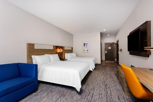 Tampa Airport Inn - image 2