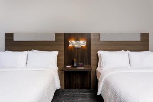 Tampa Airport Inn - image 25